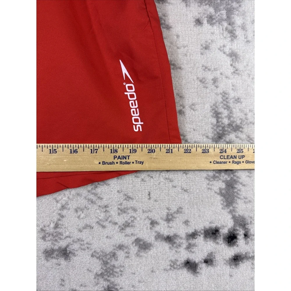Speedo item excellent